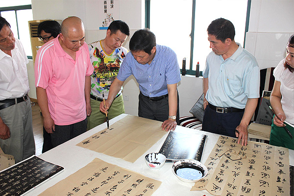 中國人民大學、北京師范大學王學嶺書法工作室在安邦集團面授會(圖2)